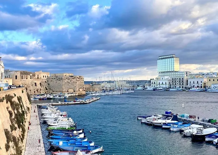 Maison Sophie, Vacation Home, Historic Center Gallipoli